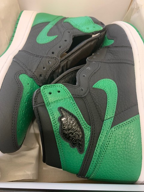 nike jordan 1 pine green