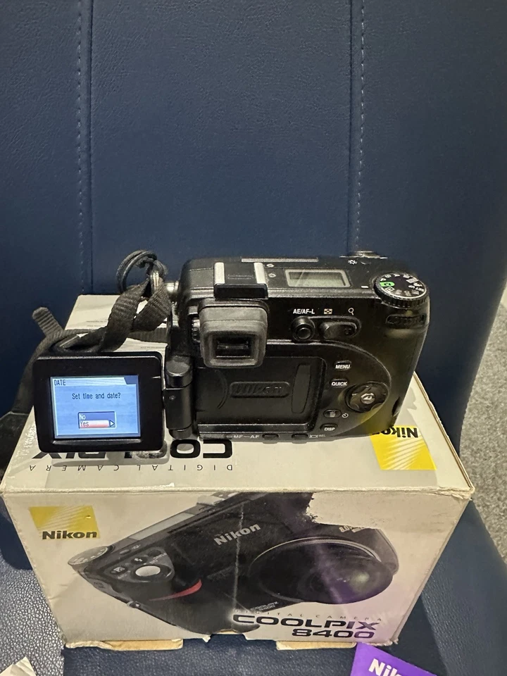 Nikon COOLPIX 8400 8.0MP Digital Camera - Boxed - Image 3 of 4