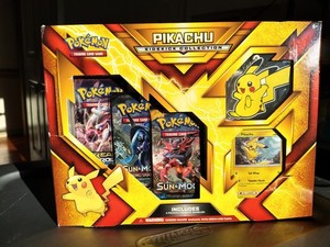 Pikachu Sidekick Collection Box Factory Sealed