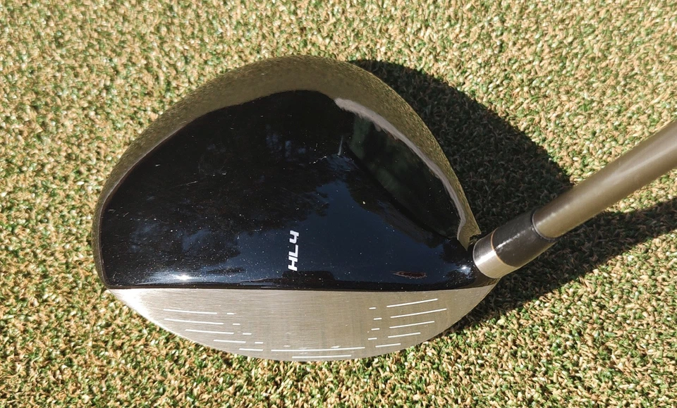 Tour Edge Hot Launch HL4 10.5º Driver UST Mamiya Regular Graphite - Image 2 of 4