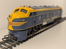 Tri-ang R159 OO Gauge Double-Ended Transcontinental Diesel – Poor Runner