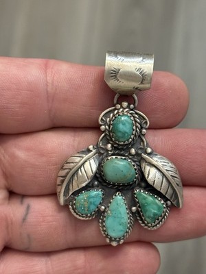 STERLING SILVER EMERALD VALLEY TURQUOISE 5 STONE FLORAL CLUSTER PENDANT .925