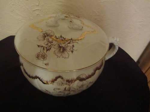 Vtg Lg iron Stone Floral Gold Lidded Chamber Pot T.E.P.P Co 8" x 11" Tall W/LID - Picture 15 of 17