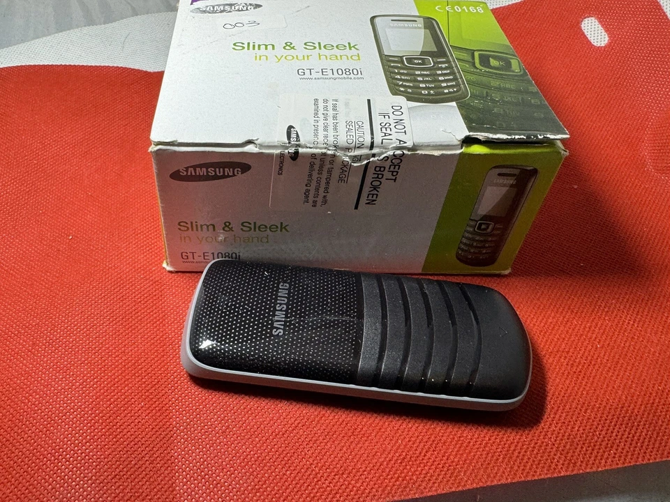 Mint Boxed (O2/Tesco/Giffgaff) Samsung GT E1080i - Black Mobile Phone, photo 1 of 5