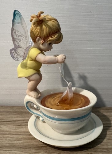 My Little Kitchen Fairies Tea Bag Fairie 115655 Enesco 2003 Figurine Cup Of Tea - Picture 2 of 7