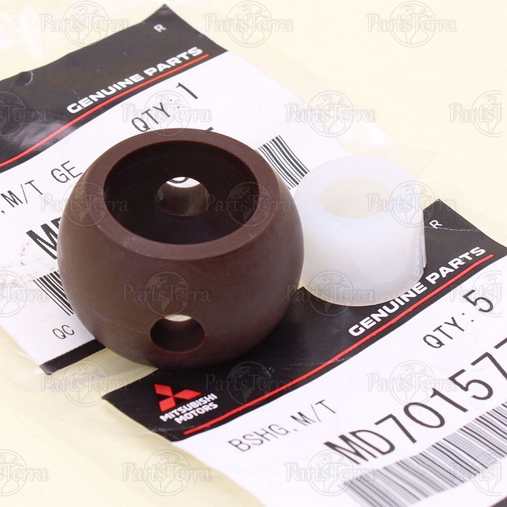 OEM Mitsubishi MONTERO Manual Gearbox Shifter Ball + Bush MD701605