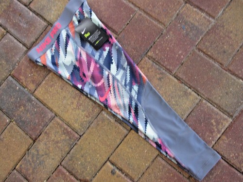 NIKE PRO Athletic/Fashion Tights Girls sz XS NWT $45.00 #914455-470 Gray/Pink - Picture 3 of 3