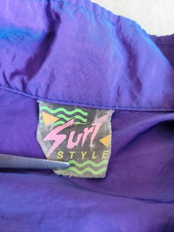 Cortavientos Estilo Surf L 1/4 Cremallera Azul Púrpura Iridiscente Ligero Logo De Colección Foto 2 de 4