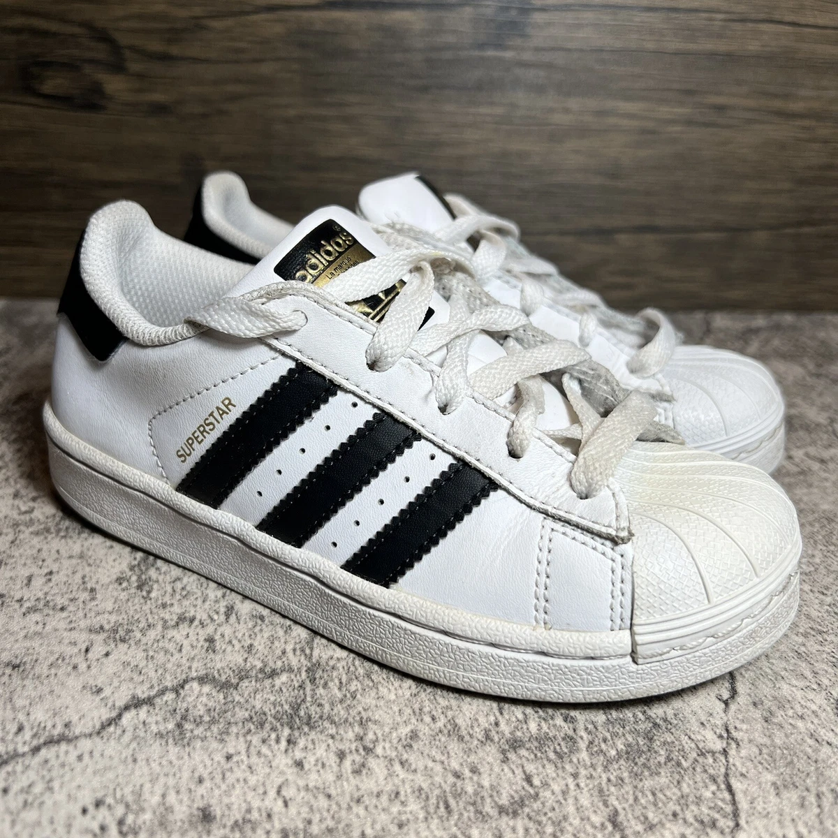 Adidas clearance superstar crease
