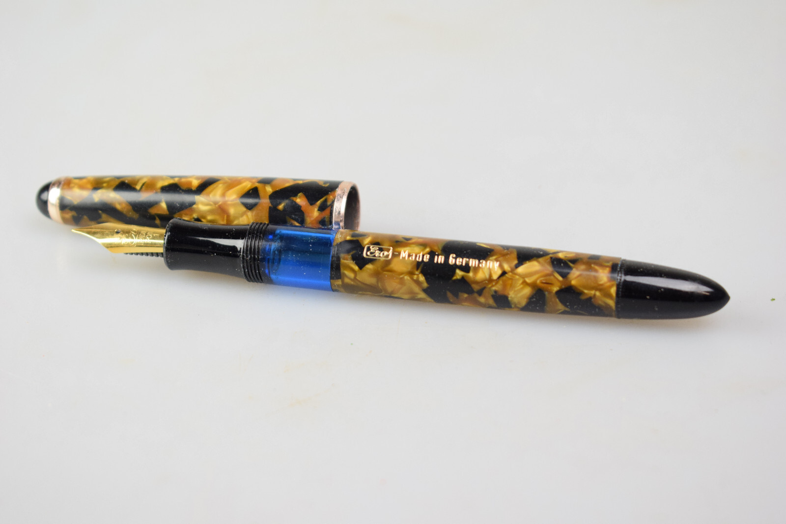 Vintage Ero Fountain Pen Made in Germany Marble Gold Black Piston