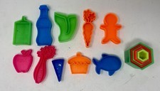 VINTAGE 1970'S TUFF STUFF PLAY FOOD by MATTEL AND STACKING CUPS
