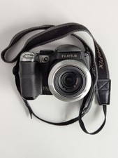 Fujifilm FinePix S8100FD 10MP Digital Bridge Camera with 18x Optical Zoom