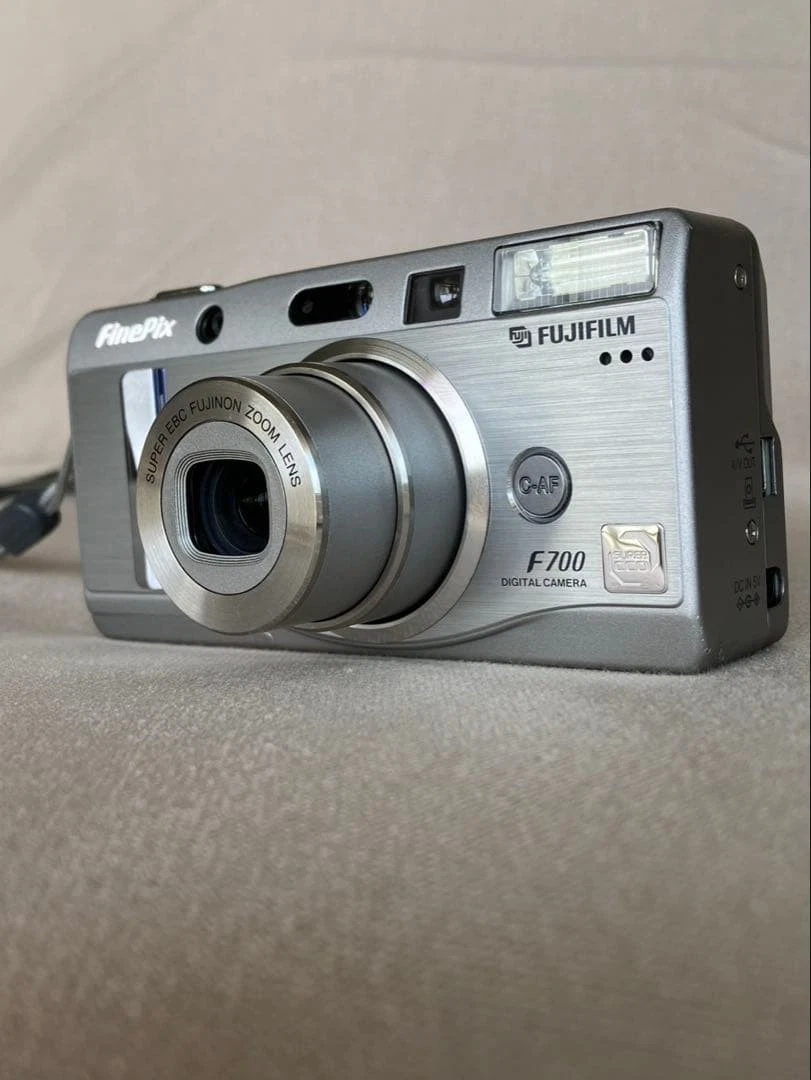 Fujifilm FinePix F700 Digital Cameras for Sale - Shop New & Used