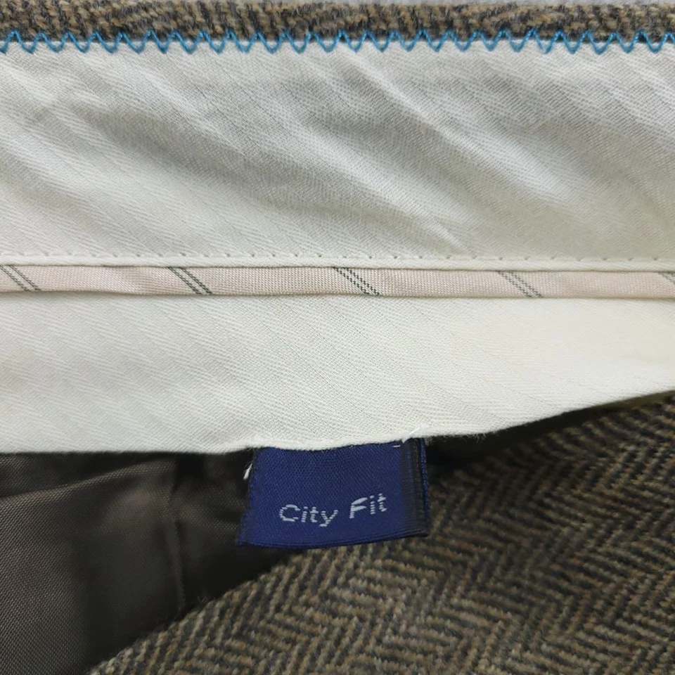 J Crew Shorts Womens 6 Brown Herringbone Wool City Fit Lined Dress Bermuda HOLE - Image 4 of 4