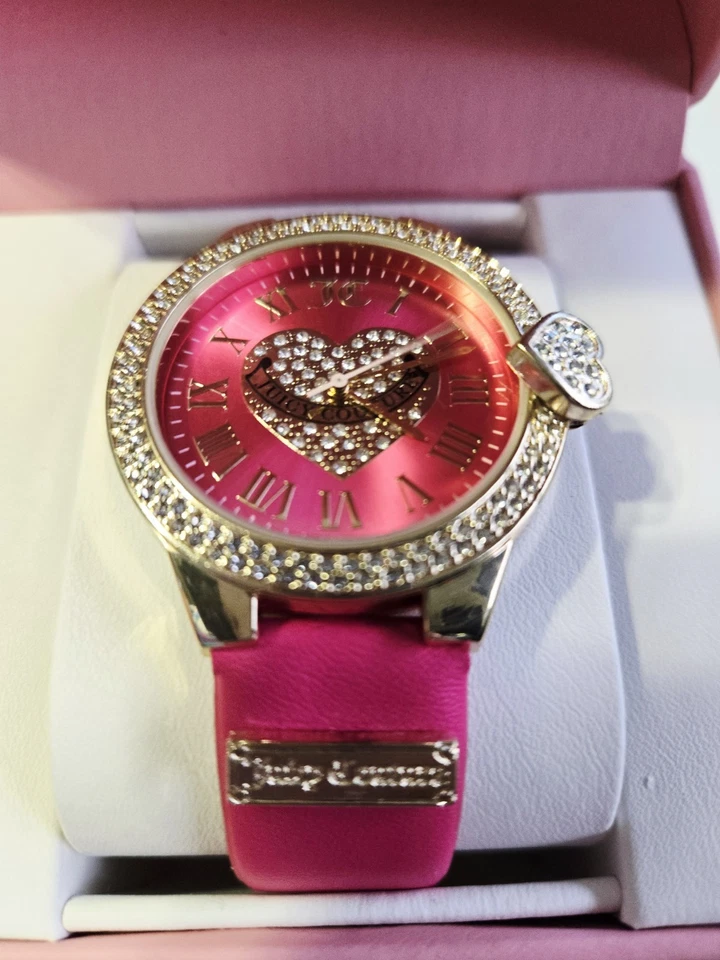 Reloj Juicy Couture Cristal Bisel Envolvido - Rosa Nuevo Con Etiqueta Foto 2 de 4