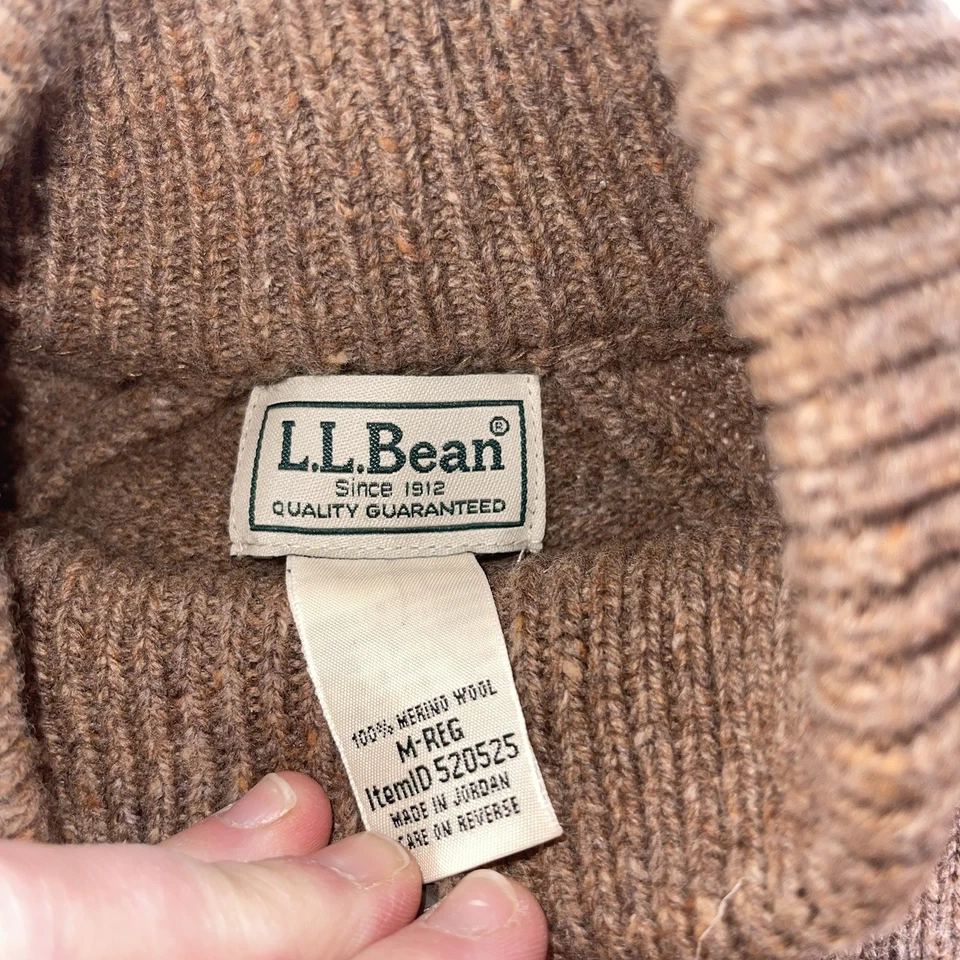 Vintage 90s Y2K Men’s Medium Merino Wool Sweater Pullover Tan L.L Bean - Image 3 of 4