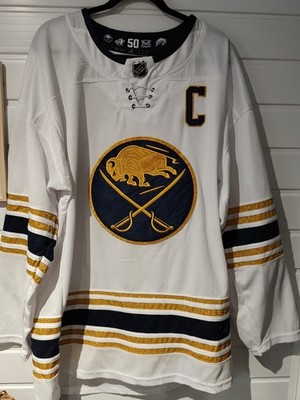 Adidas Buffalo Sabres Jack Eichel #9 Herren Langarm Trikot weiß/marine/gold 56