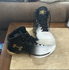 Under Armour Curry 1 Retro MVP Dynasty White Black Gold 3026051-001 Men's Sz 14