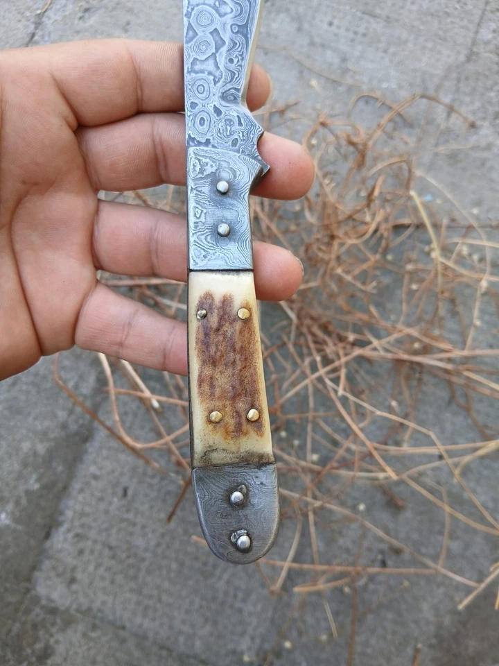 Damast Jagdmesser – Feststehende Klinge | Handgeschmiedet | Hirschhorn-Griff - Bild 4 von 4
