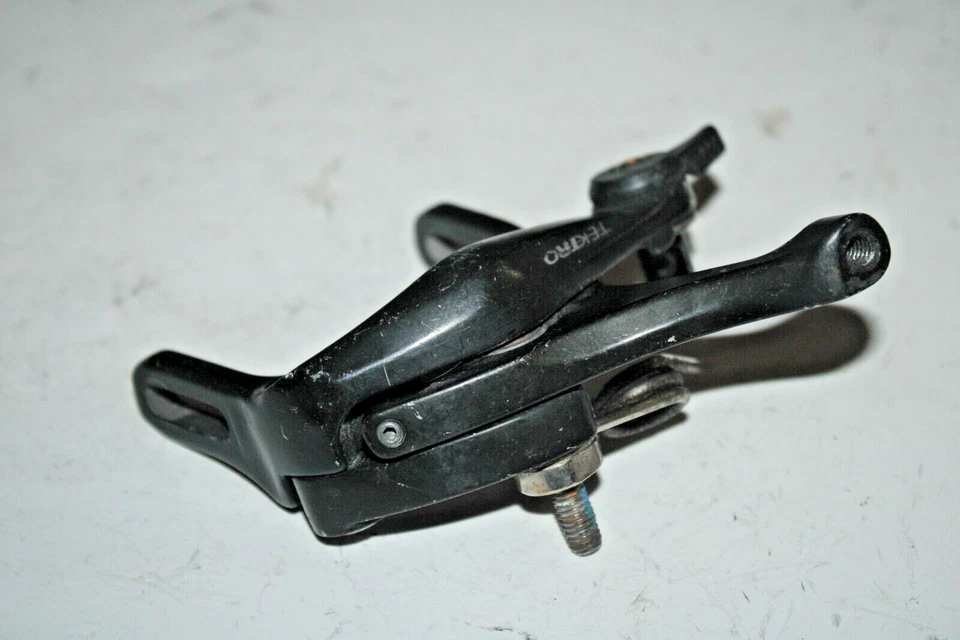 Pinza de freno Tektro 45-62 mm negra tirón lateral empotrada touring carretera remitente EE. UU. Foto 3 de 4