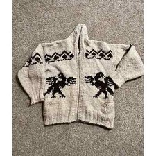 Vintage Handmade Thunderbird Cowichan Wool Sweater Canada M