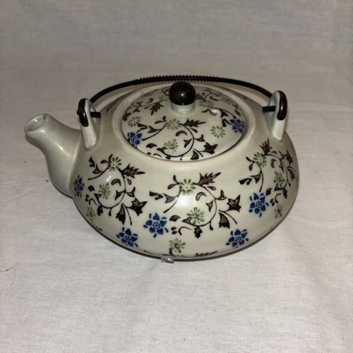 Pier 1 Tomoko Asian Floral Sake/Tea Cups set of 4 And Teapot - Picture 3 of 16