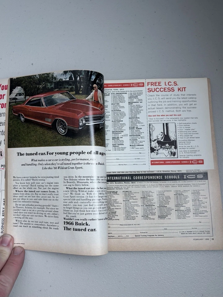 Lot Of Two Popular Science Magazines. Vintage 1966.  James Bond - Image 4 of 4