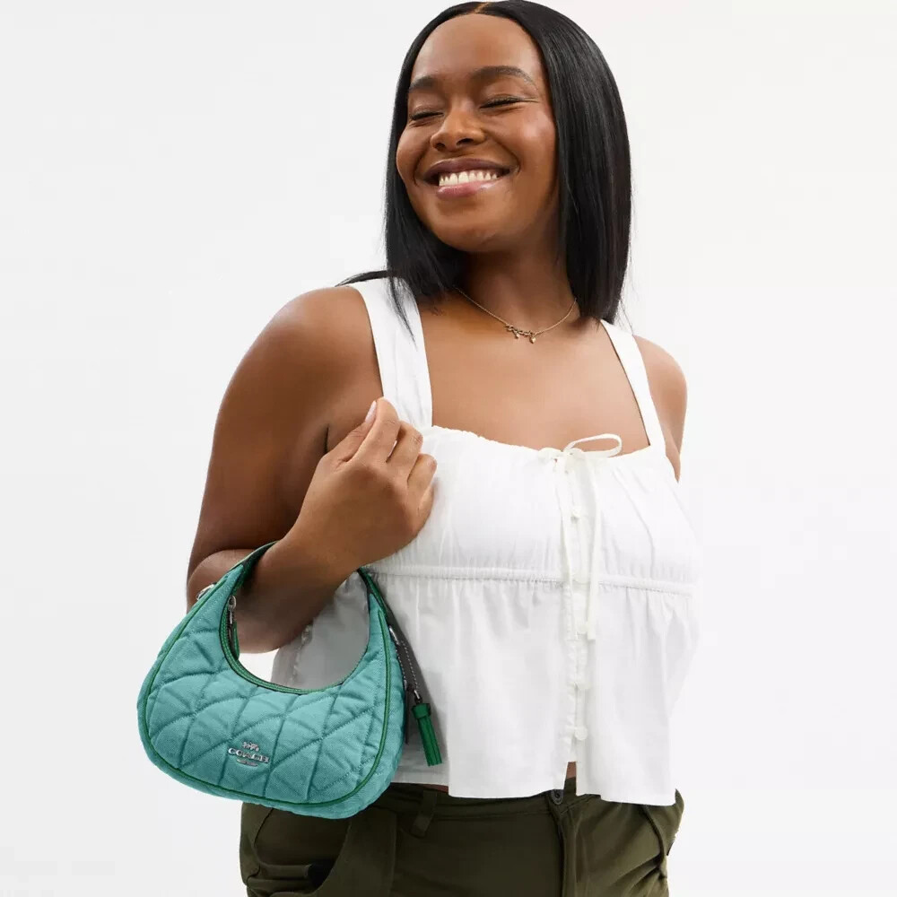 ショルダーバッグ・ポシェット Coach Carmen Mini Crossbody Bag CBR11 Coach Carmen Mini Crossbody Bag With Quilting | Brixton Baker