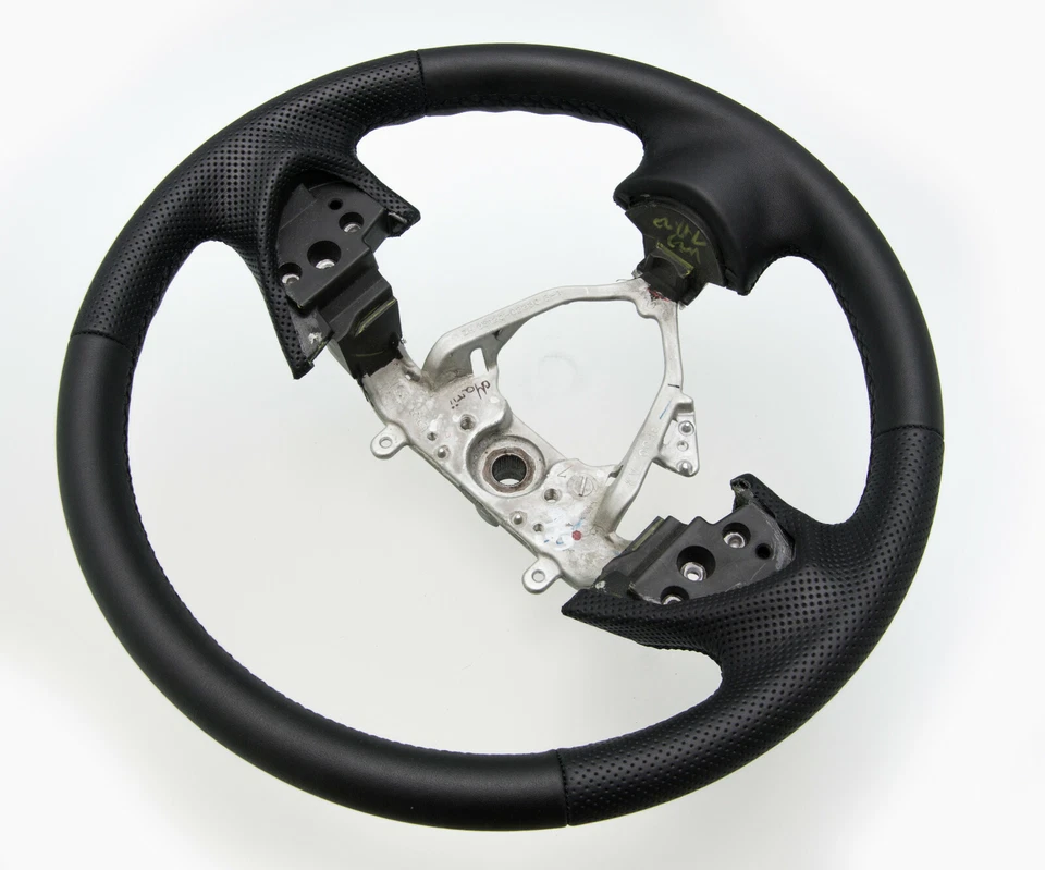 Funda Volante Piel Mitsubishi Outlander 2 AÑO 2010 McarStyling Foto 4 de 4