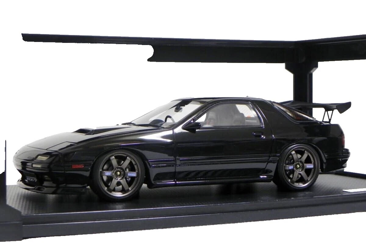 Mazda 1:18 Scale Diecast & Toy Vehicles