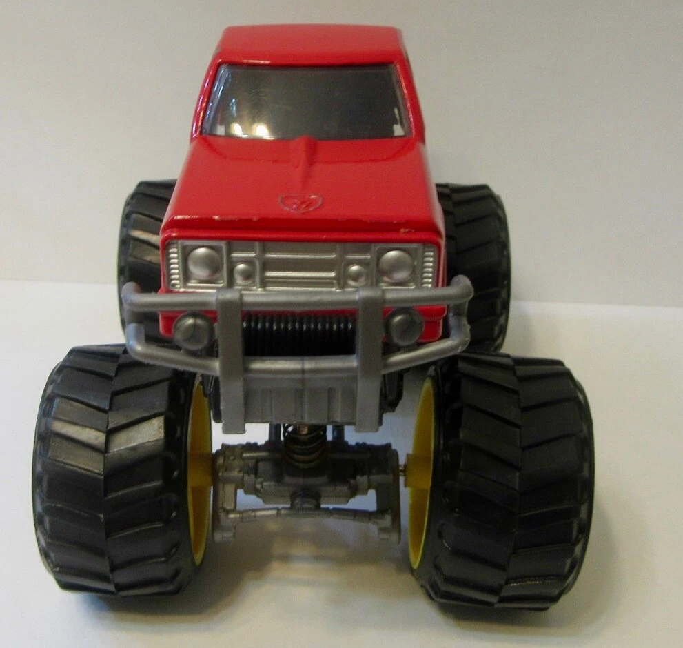 Motormax Toy Factory Freedom 704 Diecast Plastic Monster Truck