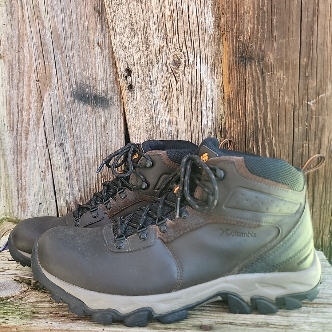Columbia Mens Sz 12 Newton Ridge BM3970-231 Brown Hiking Boots
