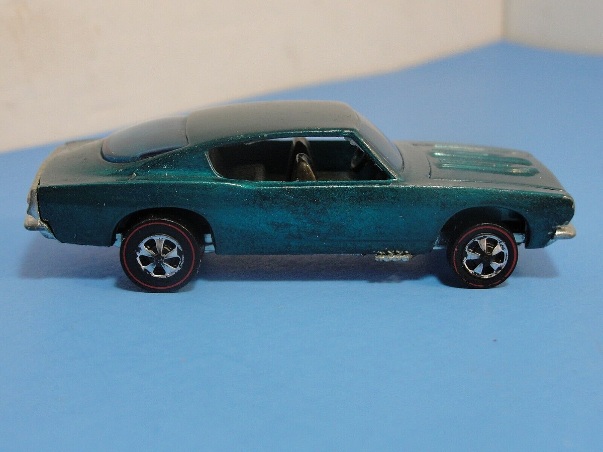 Hot Wheels Redline Custom Barracuda 1967 Aqua Made In United