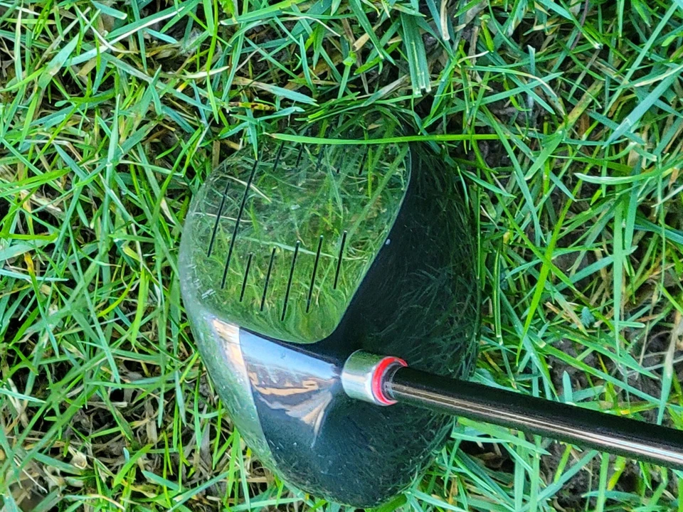 VS 88 Ultra High C.O.R. Titanium II 9* Driver Stiff Graphite Shaft New Grip - Image 4 of 4