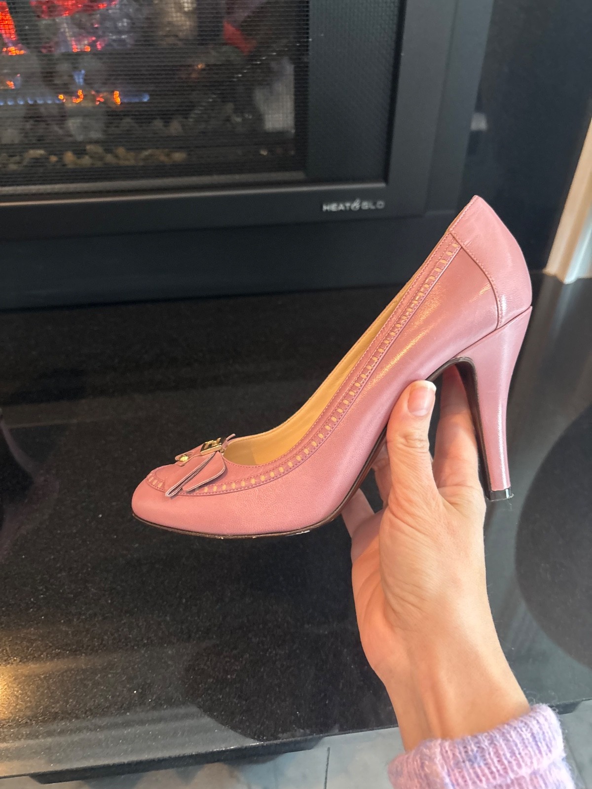 Excellent condition vintage Fendi feminine spring pumps sz 38  thumbnail 3