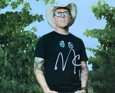 MAYNARD JAMES KEENAN AUTOGRAPHED TOOL 8x10 PHOTO