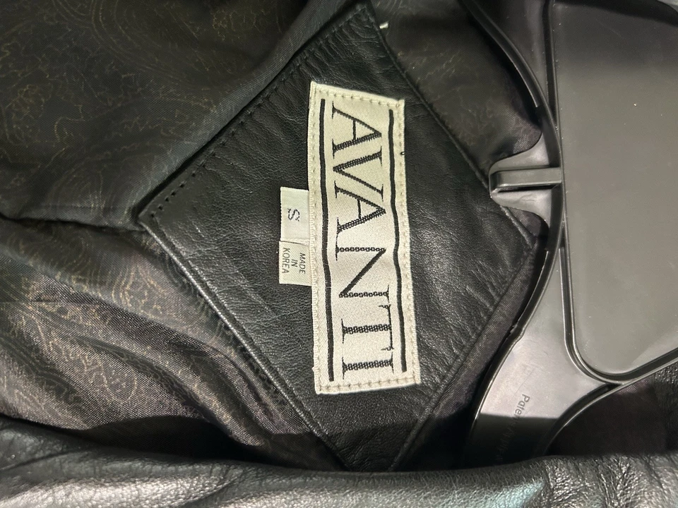 Vintage 80s Long Black Leather Coat Size S - Image 3 of 3