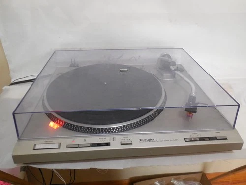 Technics SL-D303 Turntable Tested Works with Catridger Sold As-Is