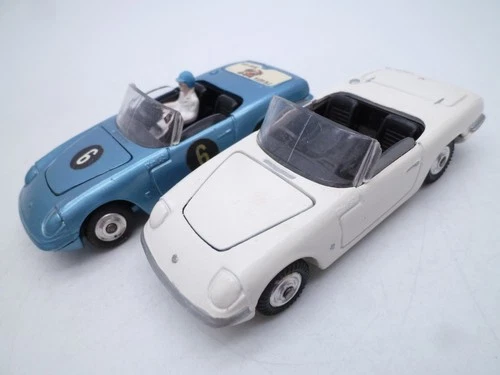 VINTAGE CORGI TOYS 318 LOTUS ELAN S2 OPEN TOP PAIR INC GS40 ISSUE 1965 CLEAN