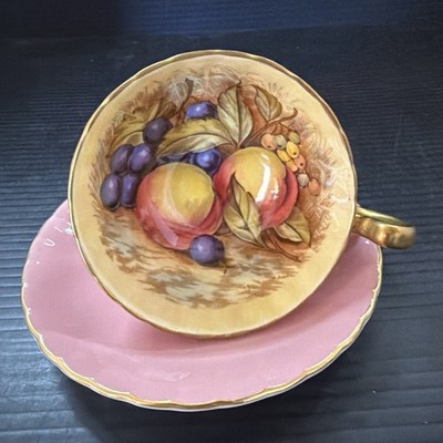 Aynsley Tea Cup & Saucer Orchard Fruit Rare Pink Gold # 1034 England D. Jones