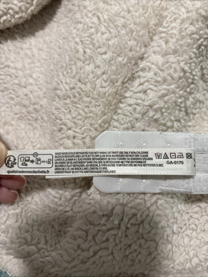 Conjunto de ropa interior de sujetador y bikini pequeño Anthropologie nuevo con etiquetas gris claro a rayas rojas Foto 3 de 4