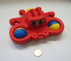 Lego Duplo VINTAGE SMILING OCTOPUS ROLLING BALLS RATTLES Toy Red Interlego
