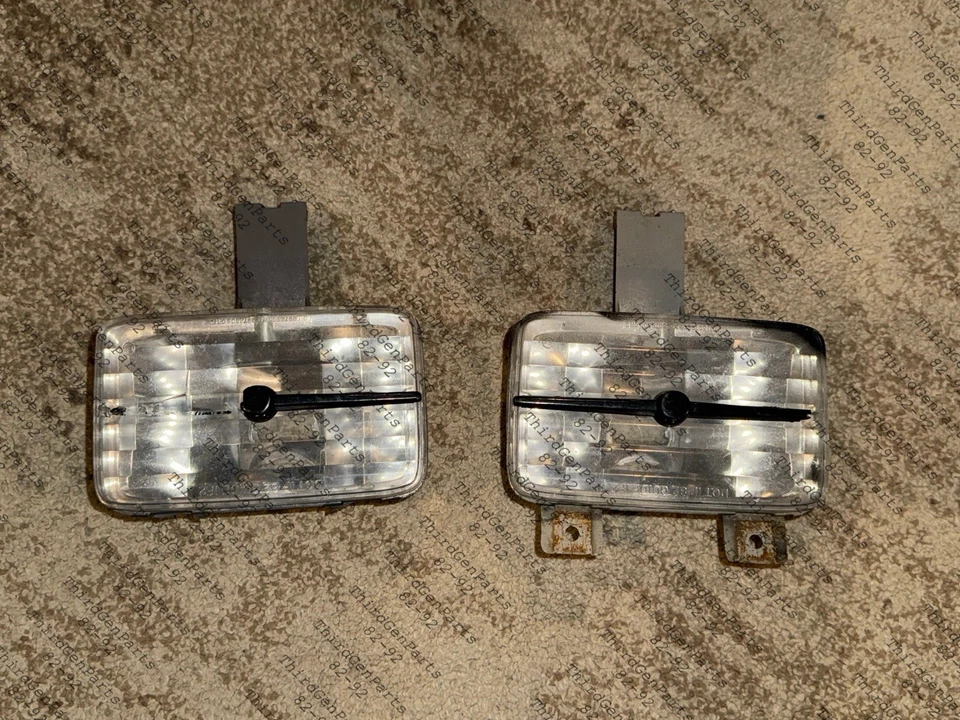 82-84 Camaro Parking Lights Clear - Image 3 of 4