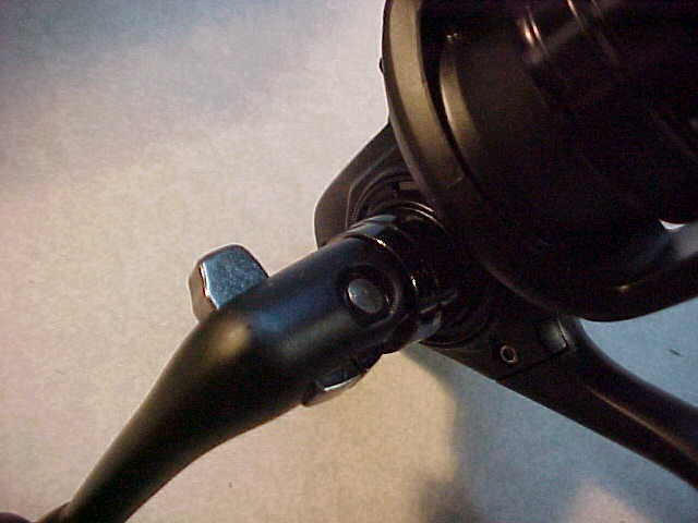 Moulinet Filé Daiwa QC750 - Ultraléger Pour Pêche à La Truite, 175g, Ratio 5.1:1, Capacité 0.16mm/100m