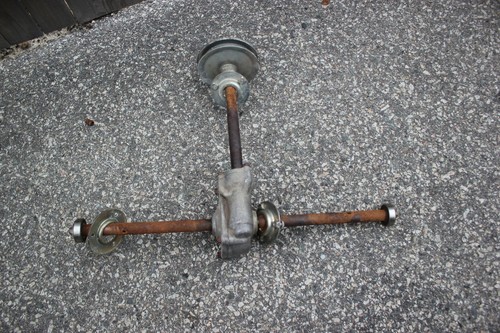 Genuine OEM Honda HS50 Auger differential gearbox with pulley and bearings - Picture 2 of 3