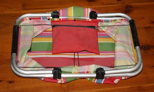 Collapsible Striped Shopping PICNIC BASKET w/ Pocket Metal Padded Handles NICE - Picture 3 of 3