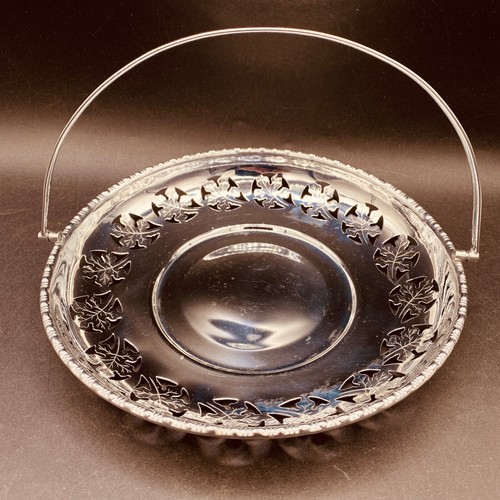 Serving Handled Dish Chrome Plated 9" Plate Holder Fretted Floral Design - Picture 10 of 18