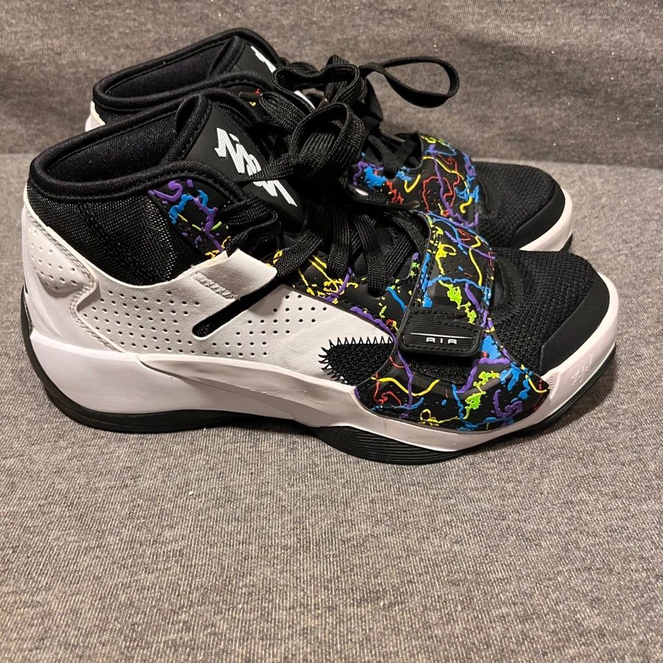 Nike Jordan Zion 1 Size 6.5Y Black White Multi Color Basketball Shoes - Image 3 of 4