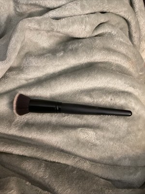 Morphe Makeup Brushes M444 Original Deluxe Definition Buffer Brush Brand New