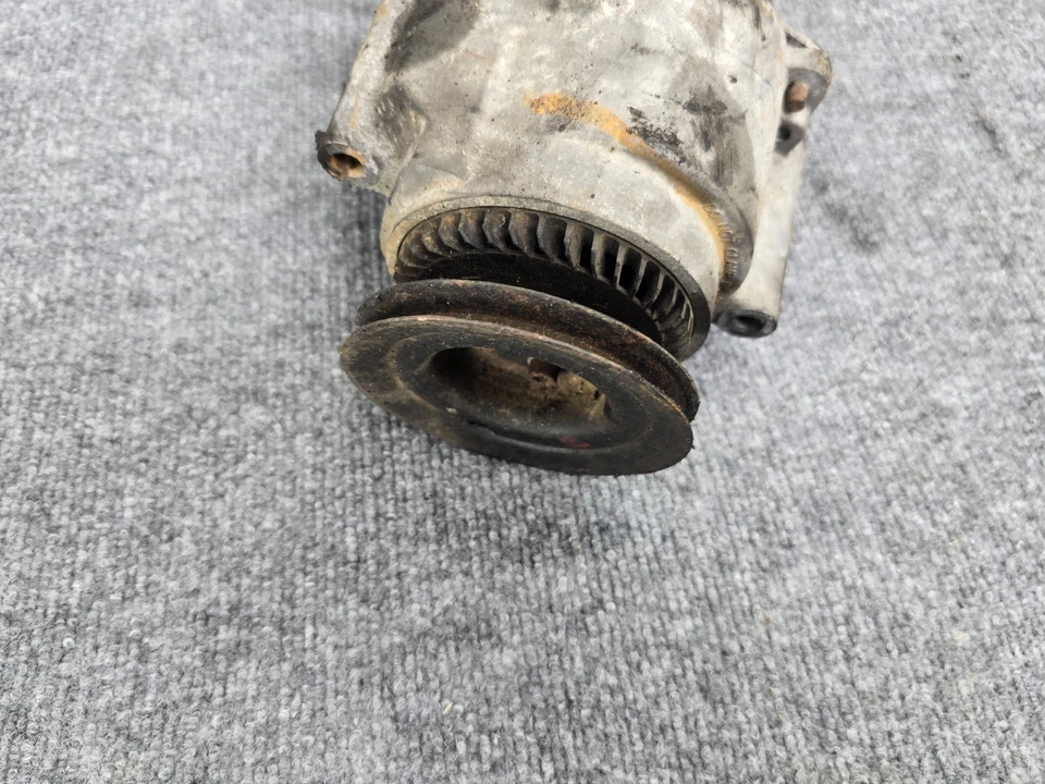 Conjunto de bomba de smog de aire Mercedes R107 380 Sl 450 SL 560 SL fabricante original Foto 2 de 4